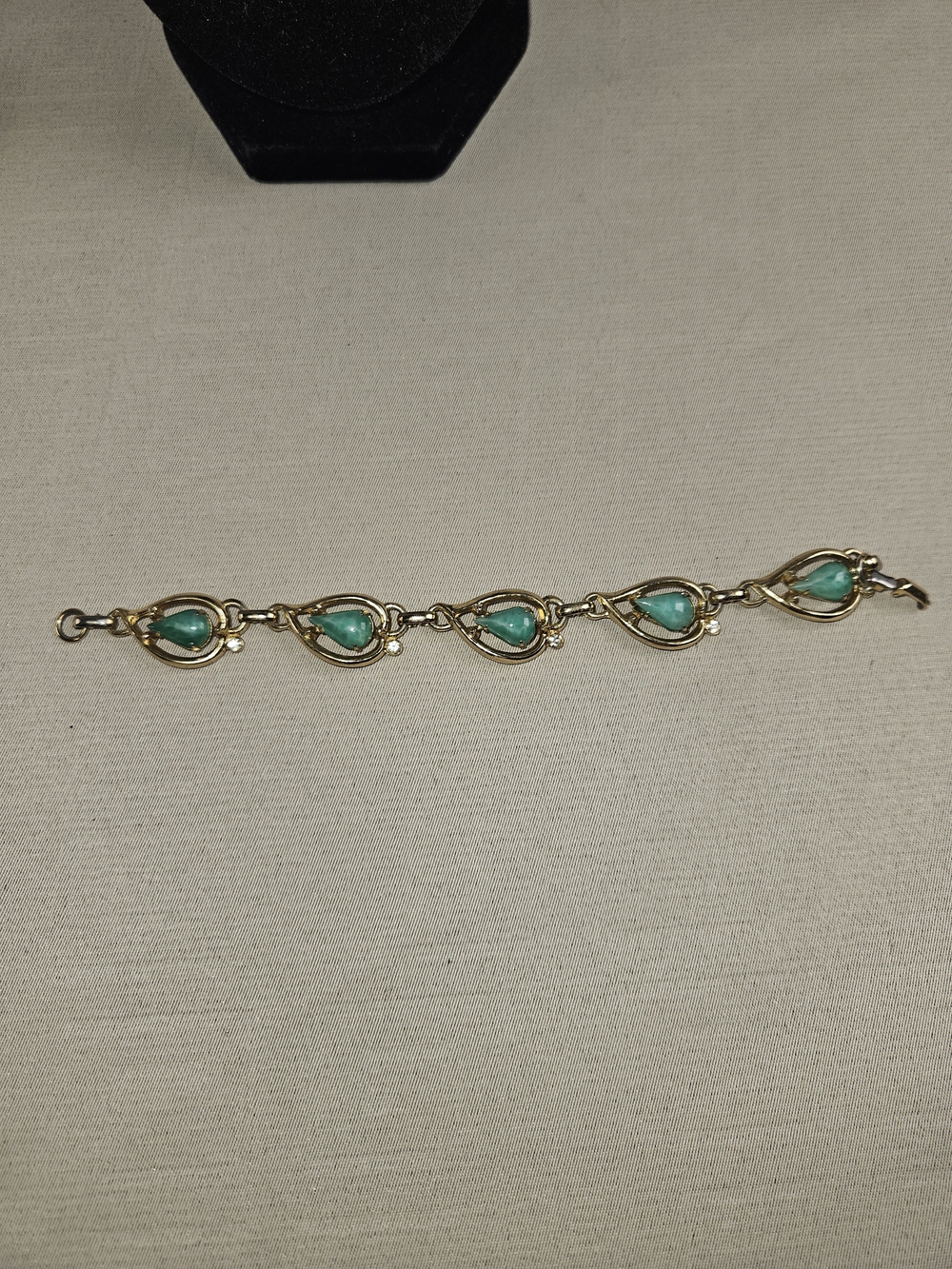 Vintage Sarah Coventry Whispering Leaves Collection 1953 Jewelry Lot - Picture 8 of 11